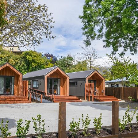 Walnut On Russell Villa Wanaka Exterior photo